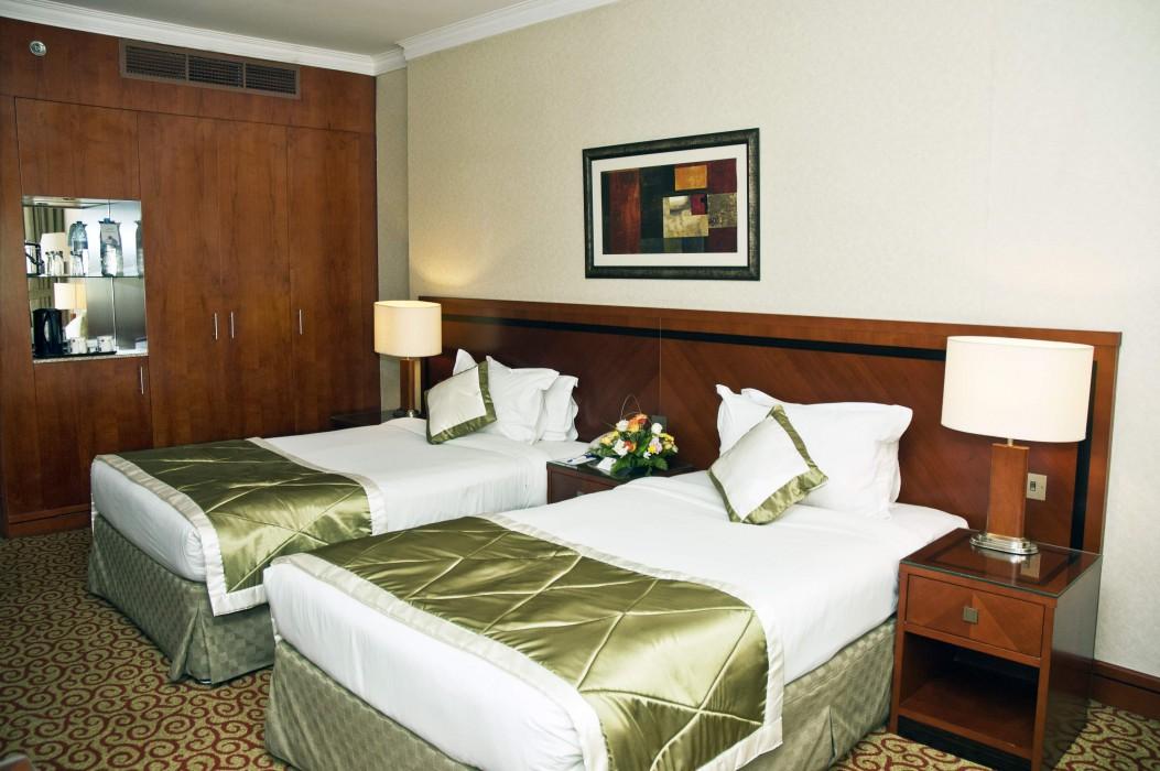Ramee Royal Hotel Дубай Экстерьер фото