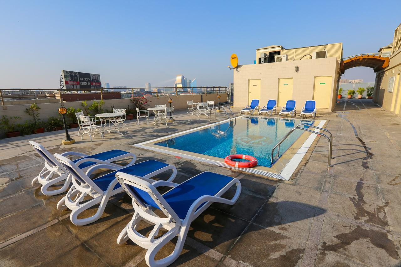Ramee Royal Hotel Дубай Экстерьер фото