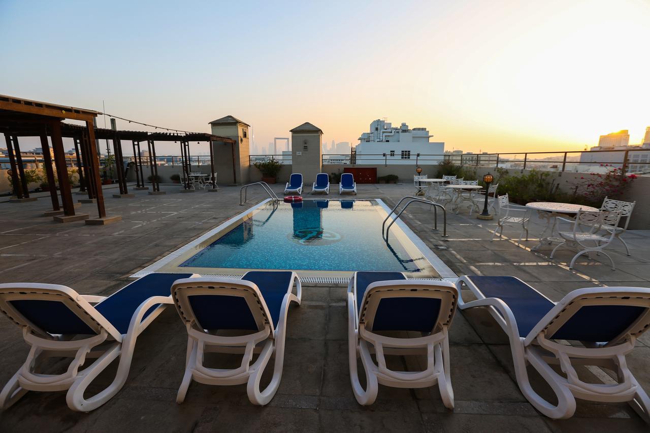 Ramee Royal Hotel Дубай Экстерьер фото